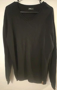 Castro Men’s Black Textured Knit V-Neck Sweater – Size XXL - Picture 1 of 5