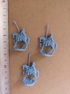 NORTH CAVALRY/ MINIATURE WAR OF THE RING BOARDGAME/+-1/72 20MM /M424 - Picture 1 of 1
