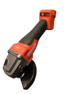 Milwaukee 18V FUEL 125mm (5") Angle Grinder - AU STOCK - Picture 1 of 3