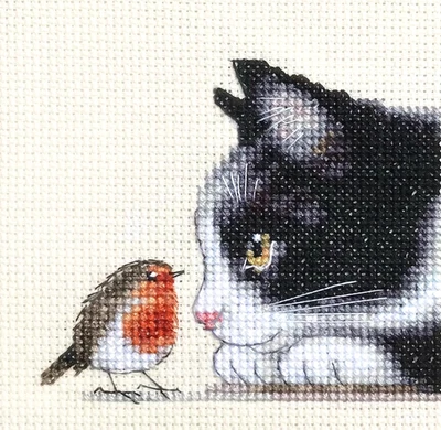 ROBIN + Black TUXEDO CAT Counted cross stitch kit CHRISTMAS LOVE GIFT CRAFTS - Image 1 of 4