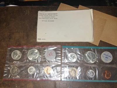 US Mint 1964 P & D Uncirculated Coin Sets. Silver. - Image 1 of 4