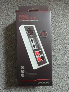 New Gioteck Turbo Plug & Play Controller For Nintendo Classic Mini And Wii - Picture 1 of 4