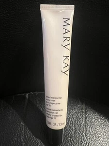 Mary Kay TINTED MOISTURIZER 1.5 fl oz Bronze SPF 20 - Picture 1 of 2
