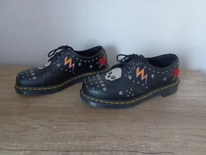 DOC Dr. Martens RARE Skull Rock and Roll Embroidered Studded Boots UNISEX UK 7 - Bild 1 von 24