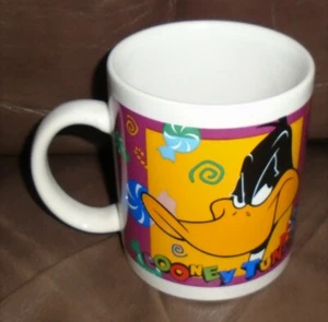 1996 Warner Brothers Loony Tunes Daffy Duck Holiday Coffee Tea Cup Mug Vintage - Picture 1 of 4