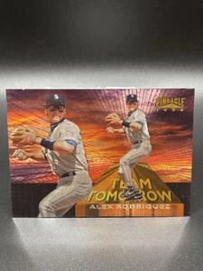 1996 Pinnacle Alex Rodriguez Team Tomorrow Holofoil #8 Mariners *KOSTENLOSER VERSAND* - Bild 1 von 2