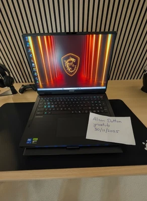 MSI Raider 18 HX AI A2XWJG-074 Core Ultra 9 285HX 64GB-4TB SSD 18" UHD+ RTX5090 - Image 1 of 4