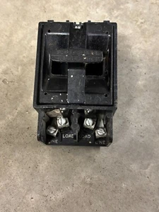 SQUARE D FSP-230 WH 2POLE 30AMP WATER HEATER FUSE BLOCK W/ M-224033 FUSE PULLOUT - Picture 1 of 9