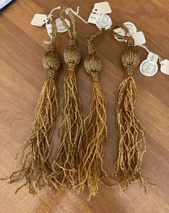 Lotto 4 nappe Regency International oro perline 10", decorazioni natalizie - Foto 1 di 2