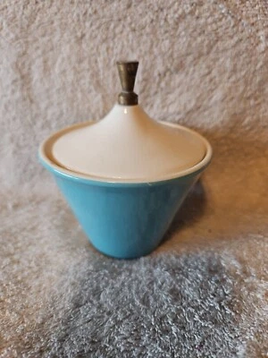 De colección Retro Azúcar Cuenco Cerámica MCM Teal Tapa Latón Perilla Baratija Cocina Foto 1 de 4