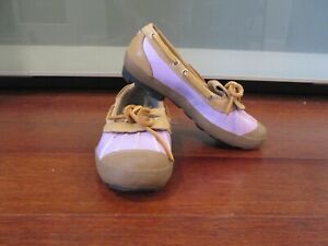 UGG Ashdale Duck Loafer Flats S/N 1993 Size 5.5