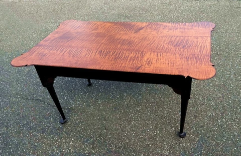 J. L. Treharn tiger maple coffee table porringer top Queen Anne style crackle b Cover