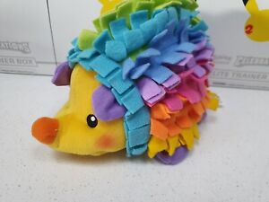 Rare 2005 Fisher Price Miracles & Milestones™ Touch & Cuddle Hedgehog™ H9809