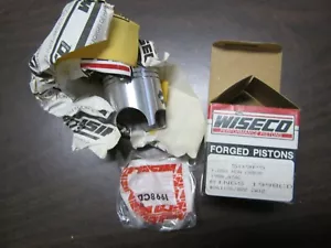 1984 Honda CR80R CR80 Motocross Wiseco piston kit 509P5 .050 Oversize - Picture 1 of 2