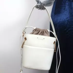Chloe Roy Bucket Bag Cream Leather Small Crossbody Shoulder Bag - Picture 1 of 12