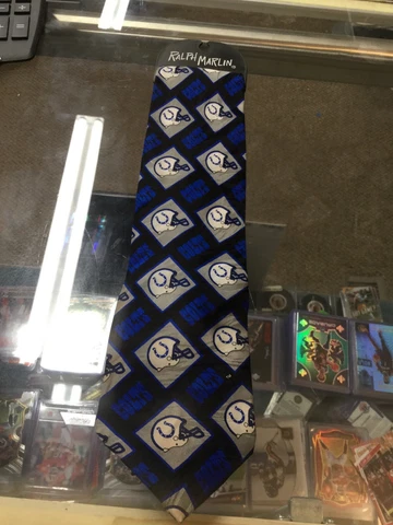 NWOT Vintage Indianapolis Colts Ralph Marlin 100% Silk Neck Tie New Cover