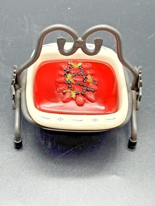 Longaberger Pottery - MINIATURE BAKING DISH w/STAND & STRAWBERRY DESSERT - Picture 1 of 7
