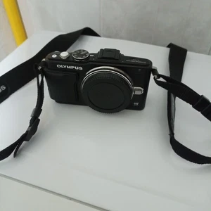 Olympus Pen E-PL5 Mirrorless Camera - Excellent Condition - Foto 1 di 6