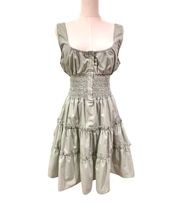 Mini Vestido Romántico Verde Salvia con Volantes Calados Grande Cottagecore Foto 1 de 4