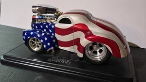 Funline Muscle Machines 1941 41 Willys Coupe 1:18  Drag Race Stars Stripes Red - Picture 1 of 8
