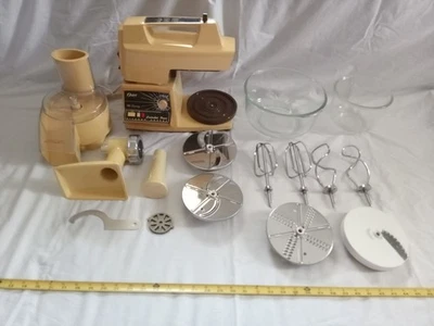 Lote mezclador de centro de cocina Oster Regency vintage 564A 10 velocidades mezclador de pasteles con acceso Foto 1 de 4