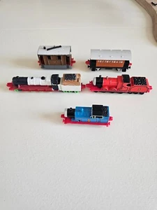 VINTAGE ERTL THOMAS DIECAST TRAINs- 5 Trains - Picture 1 of 7