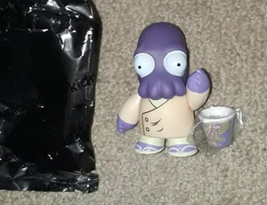Figura de vinilo KidRobot púrpura Zoidberg Futurama 3" rara persecución - Imagen 1 de 1