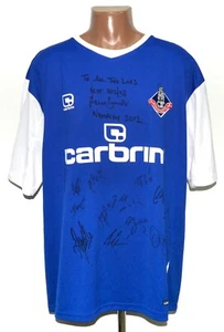 OLDHAM ATHLETIC SIGNED 2010/2012 HOME FOOTBALL SHIRT XXL - Picture 1 of 9