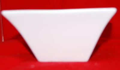 Juego de 35 cuencos acampanados Cardinal Arcoroc cuadrados de 5" x 5" x 2 3/8" M4320 Foto 1 de 4