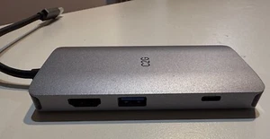 Mini station d'accueil C2G USB-C 8 en 1 avec HDMI, USB-A, Ethernet, lecteur de carte SD et USB-C - Photo 1/5