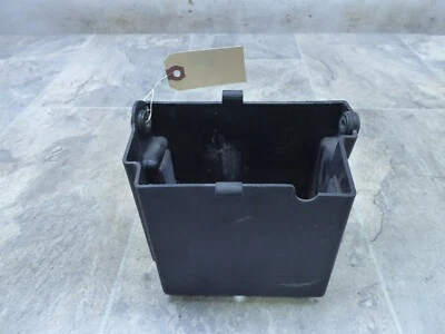 Triumph Speed Triple 885 S431-1 1995. soporte batería plástico bandeja montaje Foto 1 de 4