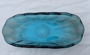 Anchor Hocking Blue Glass Fountainware 8 1/4 " Flat Banana Split Dish EUC - Picture 1 of 5