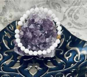 Howlite Bracelet - Picture 1 of 2