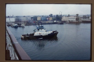 35mm Color Slide Tugboat Pacific Tractor, Unknown Year Unknown Port 1980s? - Picture 1 of 1