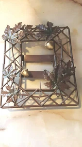 2 Brown Bent Wire FiIigree Ornate Leaves and Acorns Picture Frames - Picture 1 of 9