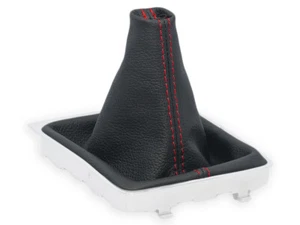 PER VW PASSAT B6 B7 2005-2014 CUFFIA LEVA CAMBIO PELLE NERA CUCITURE ROSSE - Picture 1 of 5