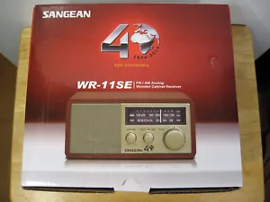 Sangean WR-11SE AM/FM Table Top Radio 40Th Anniversary Edition Walnut - Picture 1 of 9