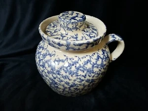 RRP Robinson Ransbottom Blue Spongeware 1 Qt. Bean Pot Roseville Ohio Pottery - Picture 1 of 9