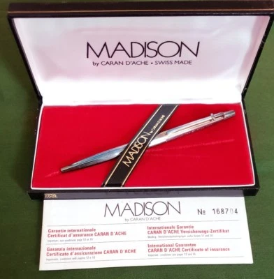Bolígrafo vintage 1973 Madison Caran d'Ache plateado "Major Casket Roma" Foto 1 de 4
