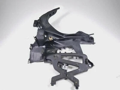 11 BMW K1300 K1300S 2011 carenado delantero izquierdo soporte montaje soporte 4663767776102 Foto 1 de 4