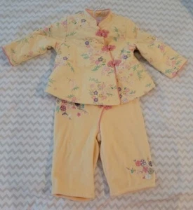 Twp-piece flowered embroidered frogged padded jacket and pants set 3-6 months - Picture 1 of 5
