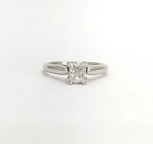 14K White Gold .57ct Diamond Radiant Solitaire Engagement Ring N639 - Picture 1 of 11