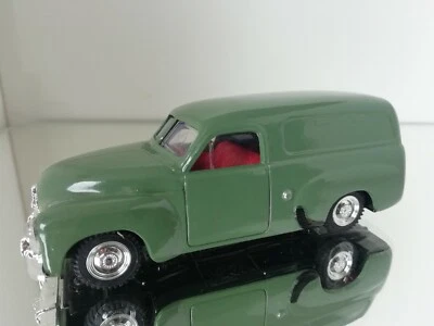 Trax Holden Van Green 1:43 - Immagine 1 di 4