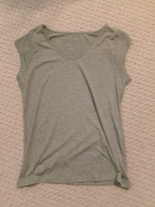 Women's Short Sleeve Top-Size Small-Army Green-EUC - Picture 1 of 4