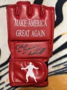 Chuck Liddell Signed "Make America Great Again" UFC Glove PSA/DNA - Picture 1 of 3