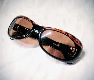 Gafas de sol Serengeti Bella 7747 tortuga y negro con lente pulida marrón driver  Foto 1 de 4