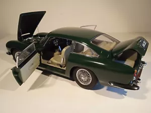 ASTON MARTIN DB5 1963 - AUTOART 1:18 - Foto 1 di 12