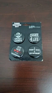 Four Gamer Buttons Keep Calm Game On *New on Card* - Bild 1 von 2