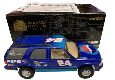 Brookfield Collector's Guild #24 Jeff Gordon Dupont 1998 Chevy Blazer - Image 1 of 3