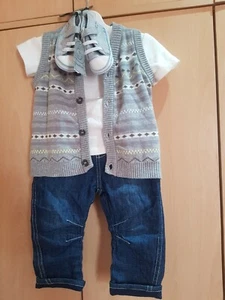 NEW 6/9 mnths boys 3 piece outfit and NEW matching booties! π€ - Picture 1 of 7